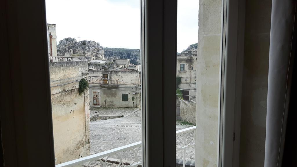 Casa Vacanza "Nel Cuore Dei Sassi" Apartments มาเตรา ภายนอก รูปภาพ